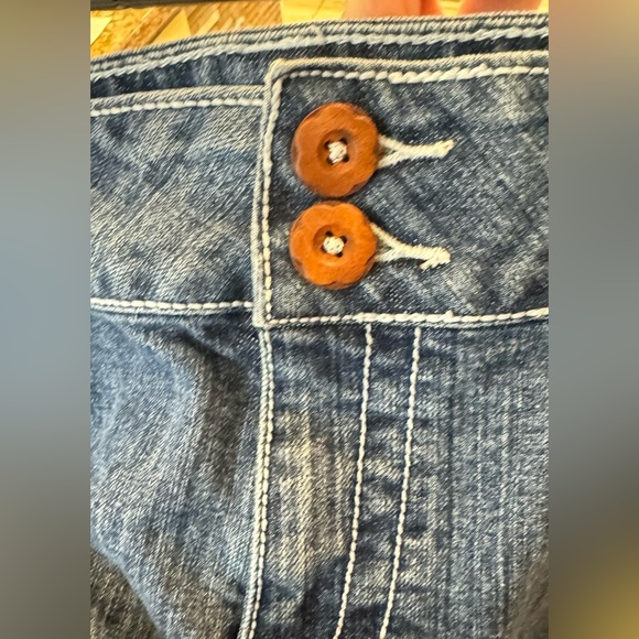 Mossimo jean shorts size 13 - Picture 3 of 5